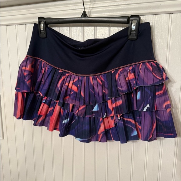 Lucky in Love Pickleball Tennis Golf medium Skort - Picture 1 of 4